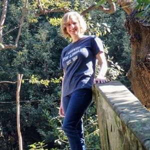 Meet your Posher, Barbi